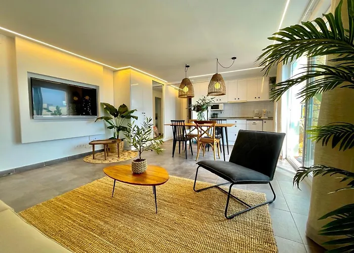 Seahomes Vacations - Marina Boutique Design