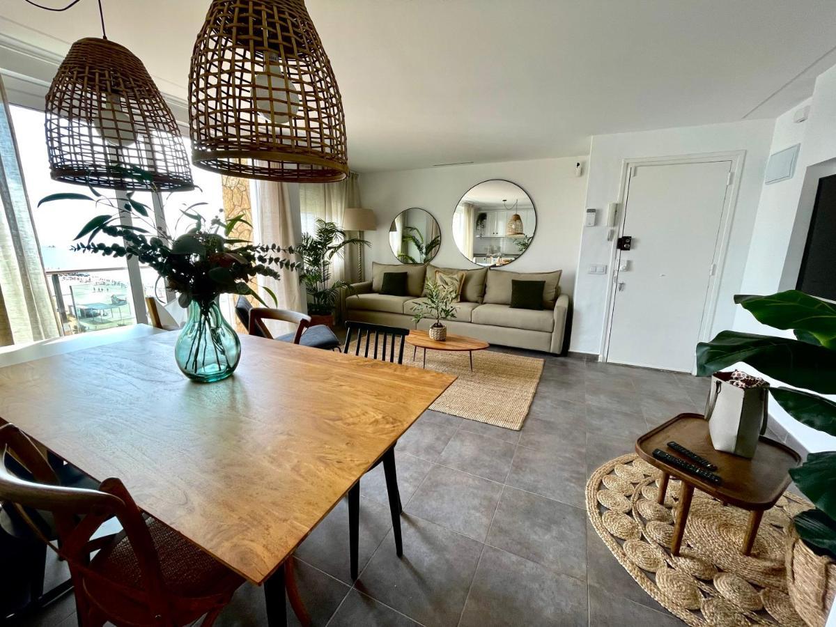Seahomes Vacations - Marina Boutique Design * Santa Susanna