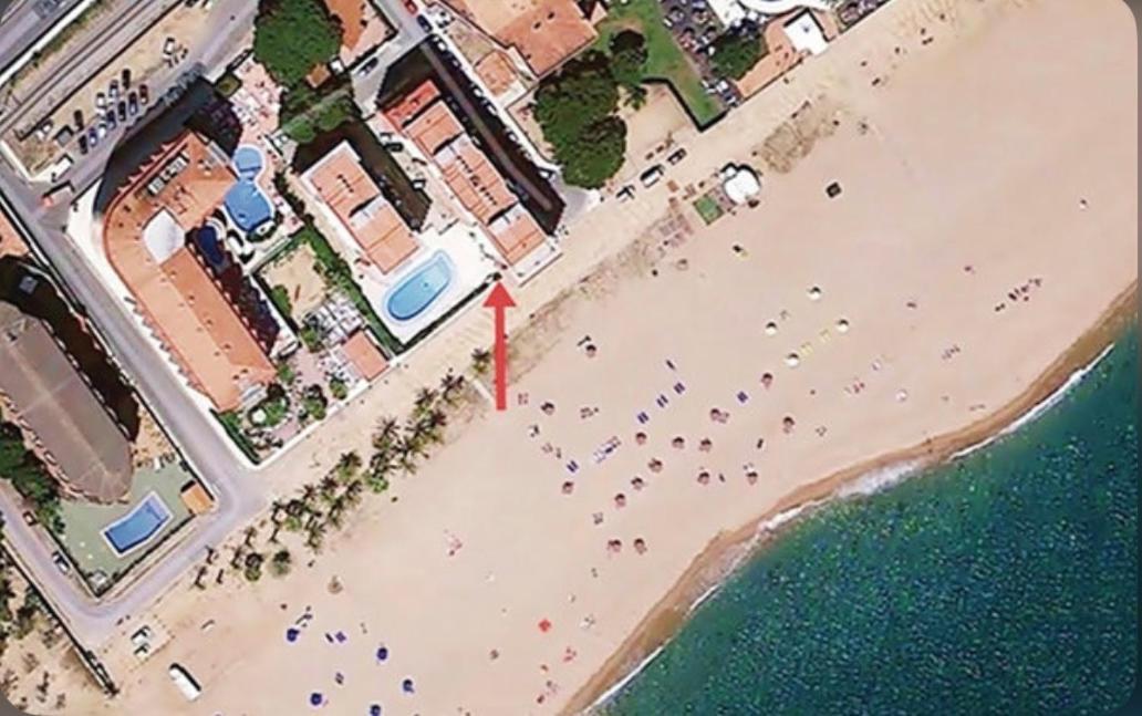 Seahomes Vacations - Marina Boutique Design Apartment Santa Susanna